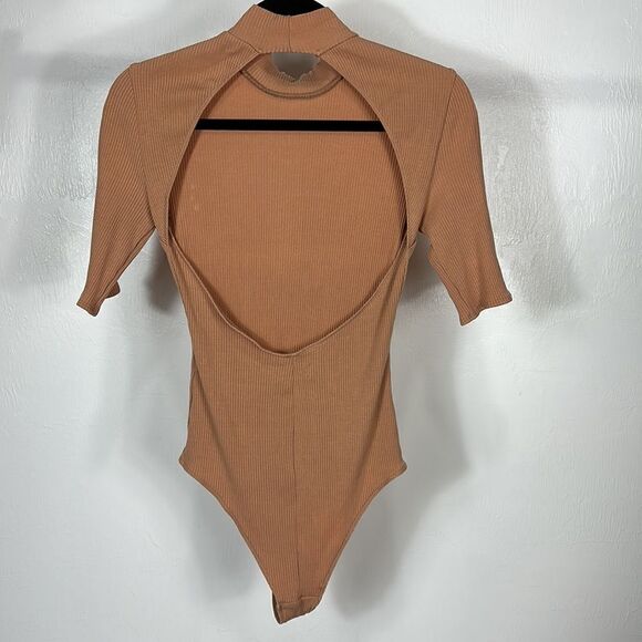 Reformation Ribbed High Neck Open Back Bodysuit Size L - Picture 3 of 8
